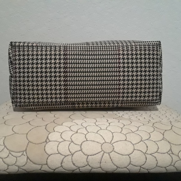 💕HP💕Ralph Lauren Houndstooth Purse - Picture 5 of 9